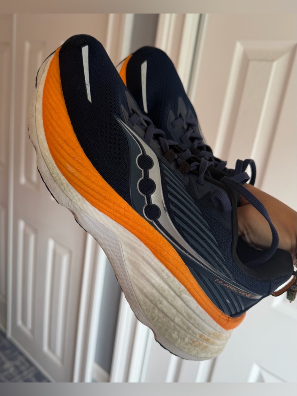 Saucony Hurricane 24 Running Shoes Various Colors Men’s Size: 8 - Picture 9 of 11